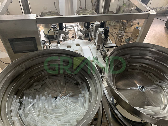 Тестовый комплект трубки наполняющий и покрытый аппарат.